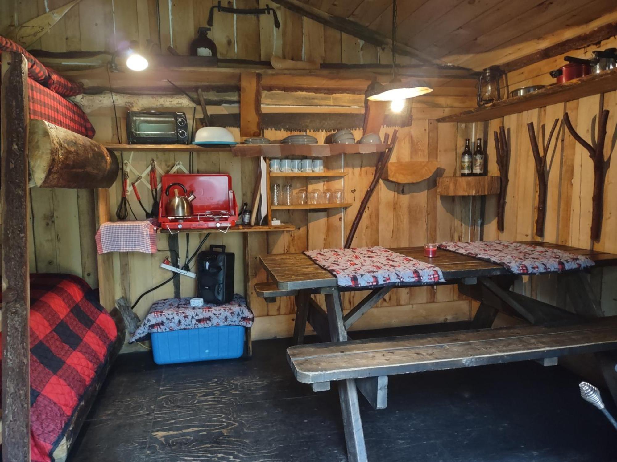 Hebergement De La Montagne St-Roch Saint Roch de Mekinac 외부 사진