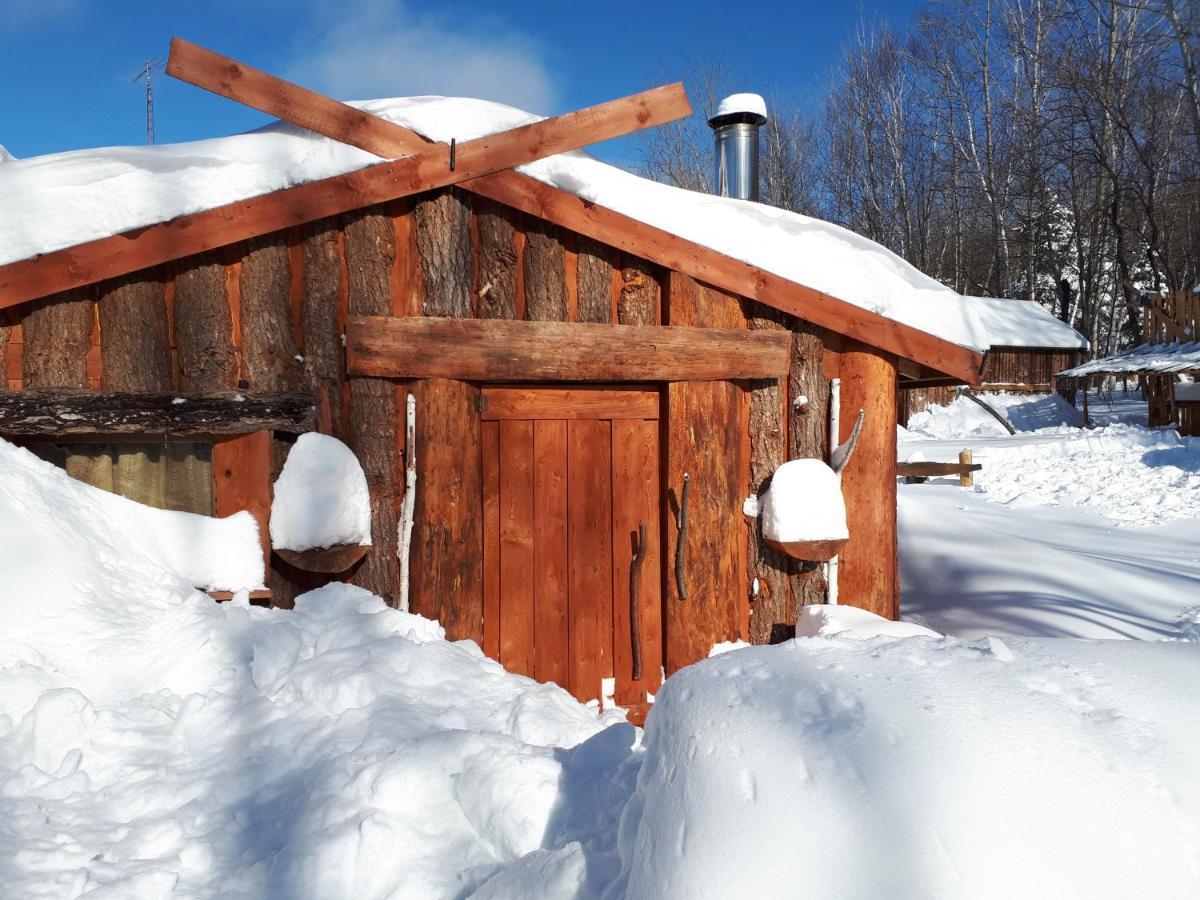 Hebergement De La Montagne St-Roch Saint Roch de Mekinac 외부 사진