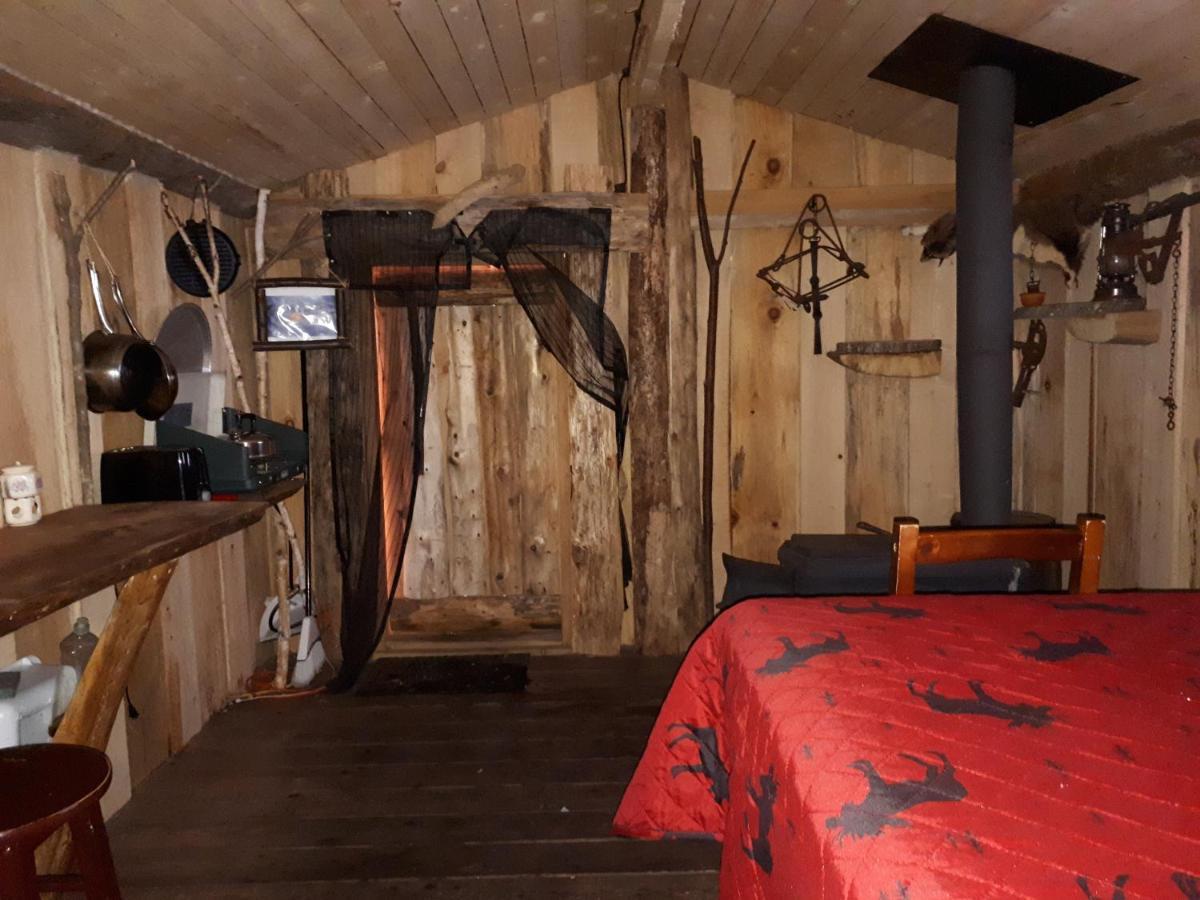Hebergement De La Montagne St-Roch Saint Roch de Mekinac 외부 사진